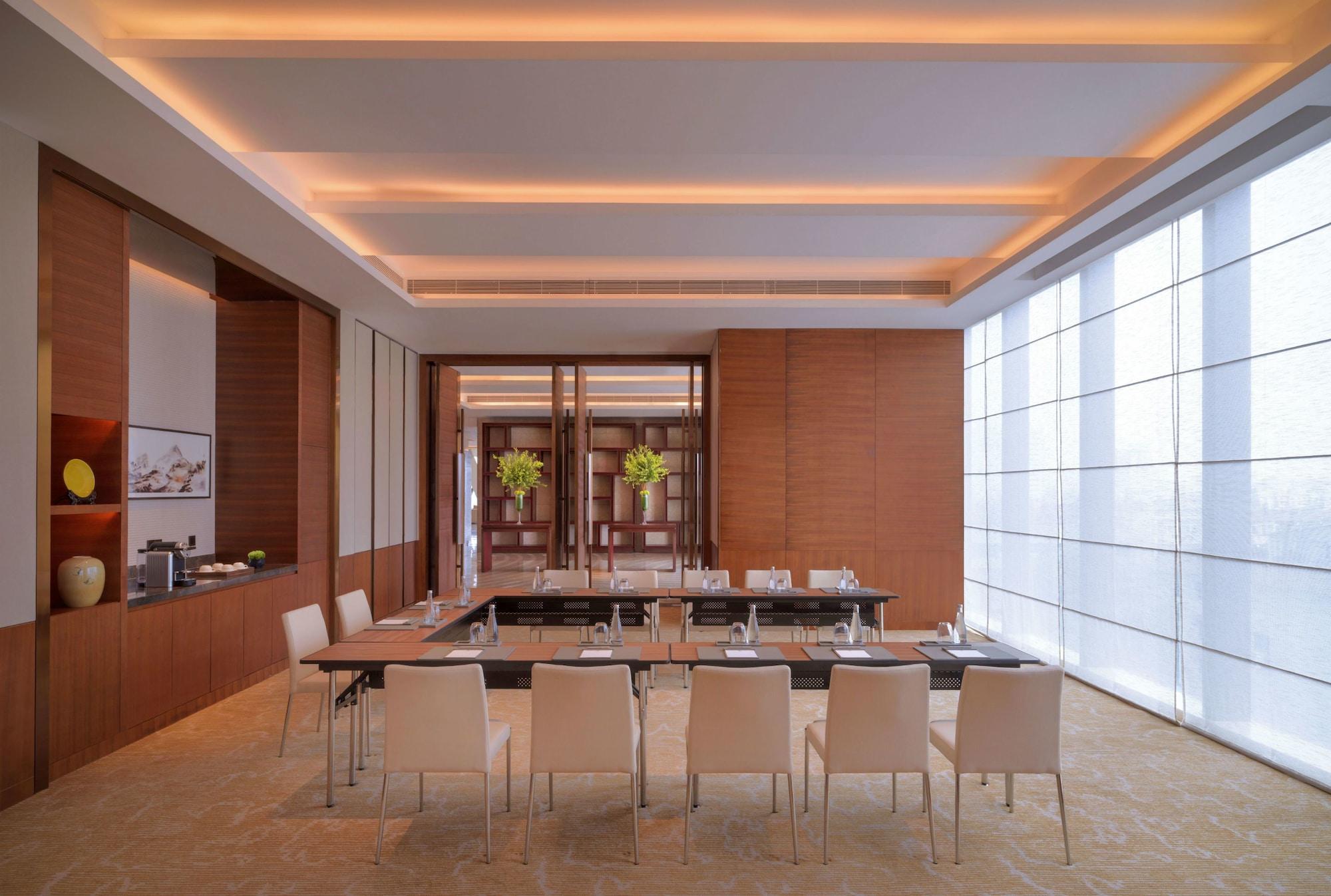 Hyatt Regency Zhenjiang Hotel Zhenjiang  Exterior photo