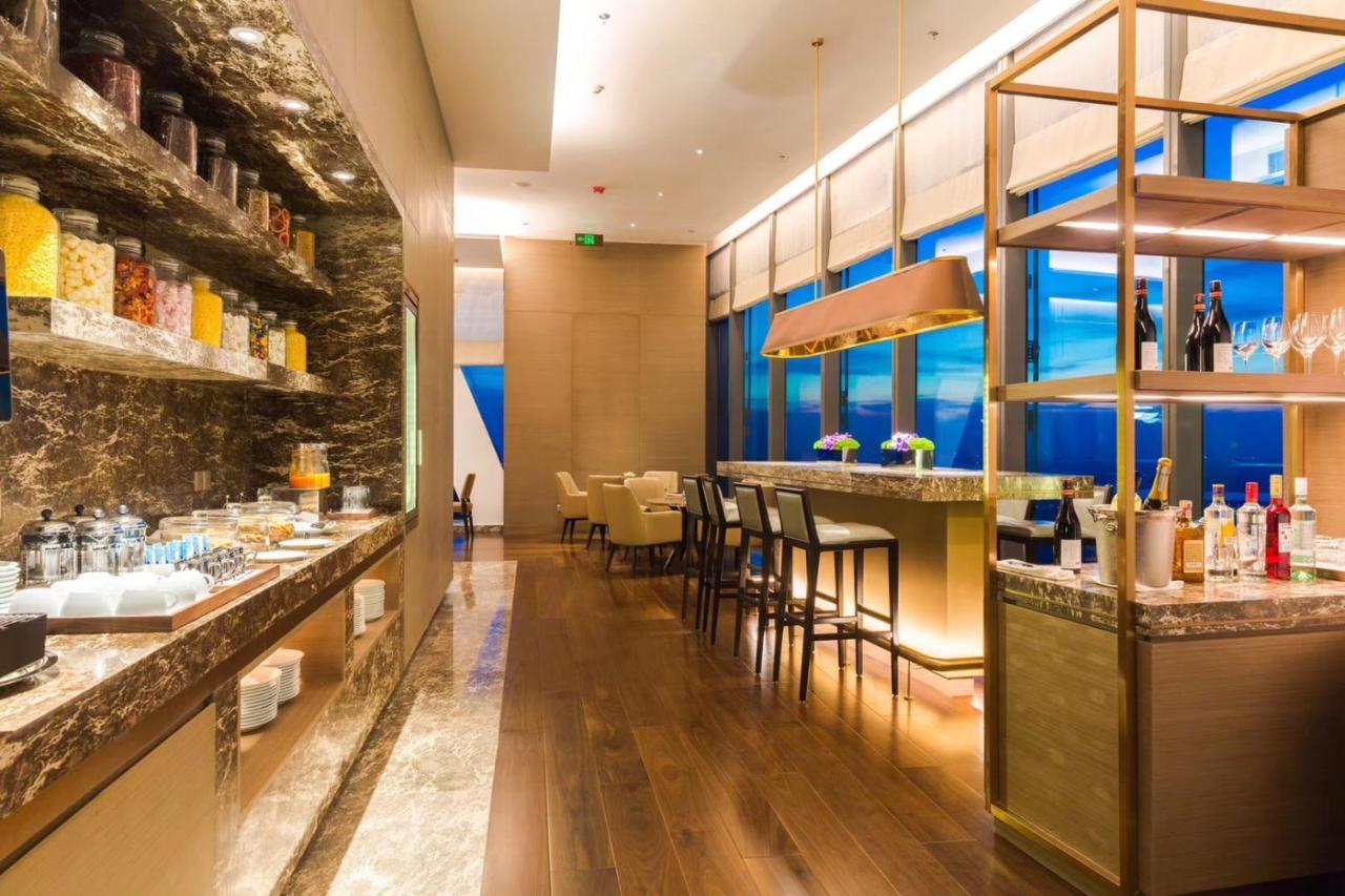 Hyatt Regency Zhenjiang Hotel Zhenjiang  Exterior photo